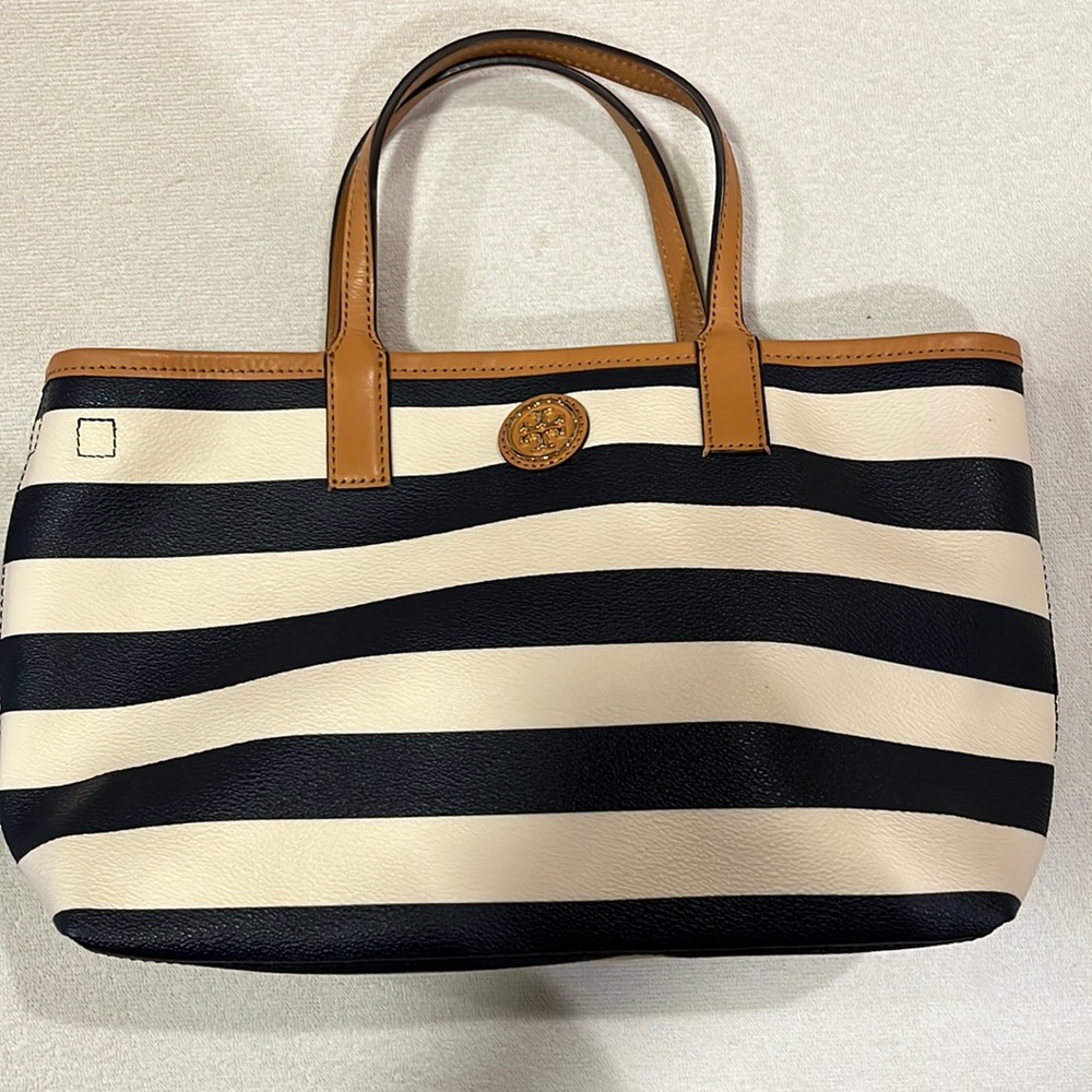 Tory Burch striped Kerrington bag (blue and white)